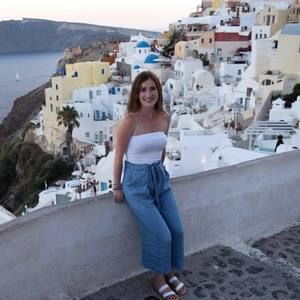 Meet your Posher, Olivia